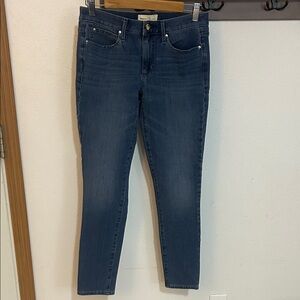 GAP 1969 Women's Dark Blue true Skinny Jeans size 28r